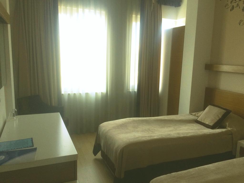 Han Hotel Antalya Room photo