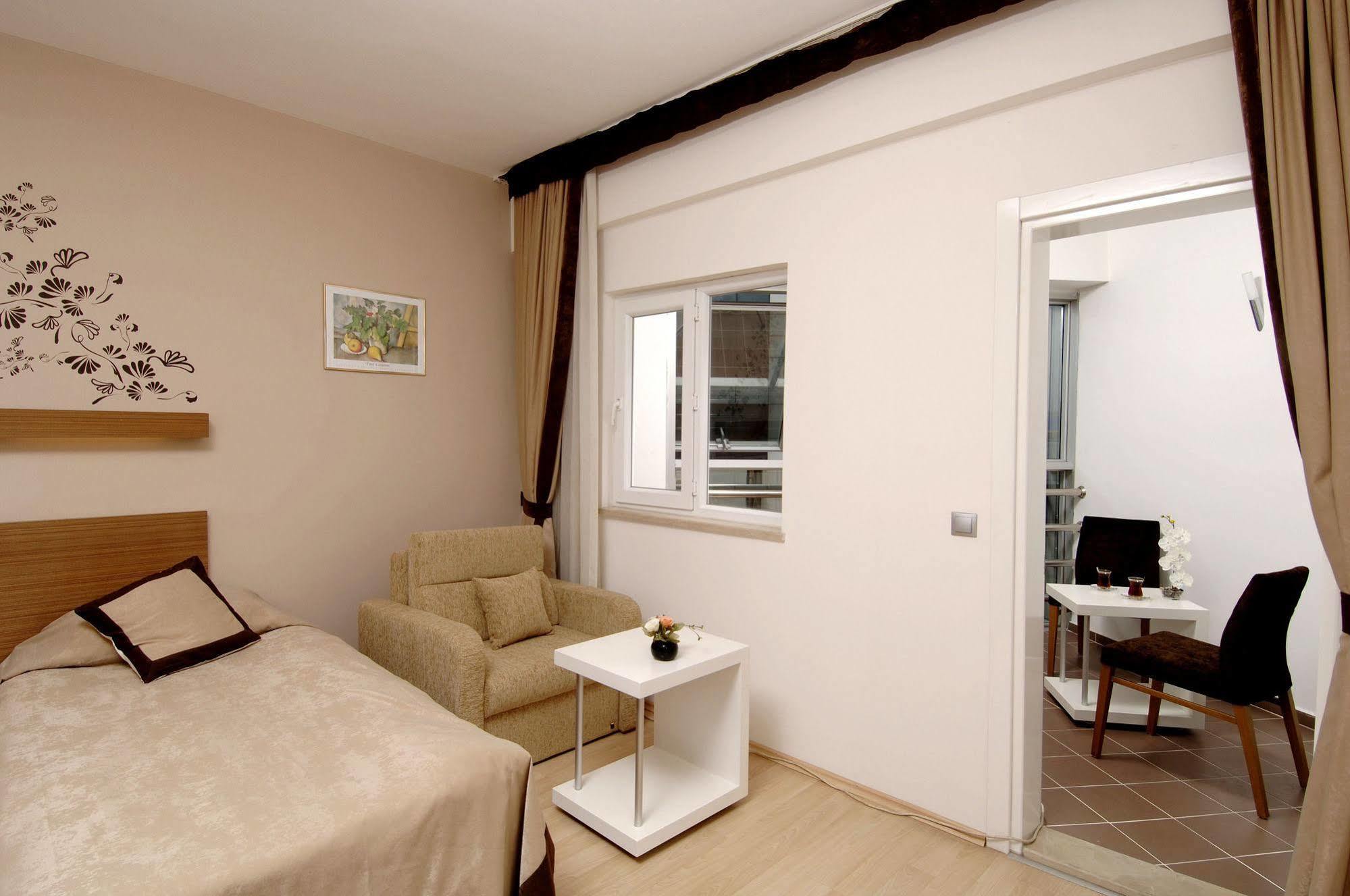 Han Hotel Antalya Exterior photo