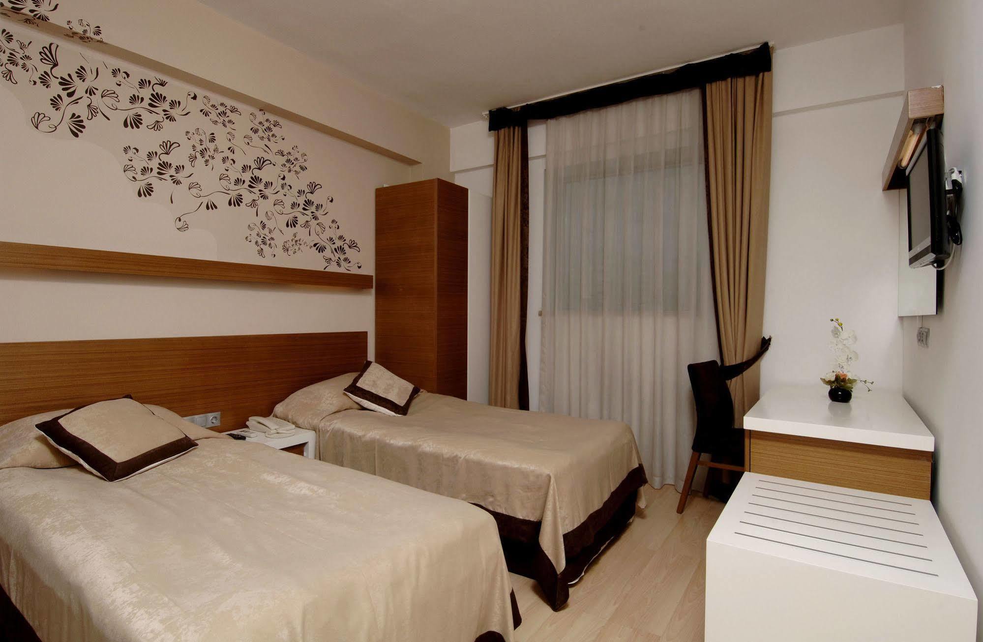 Han Hotel Antalya Exterior photo
